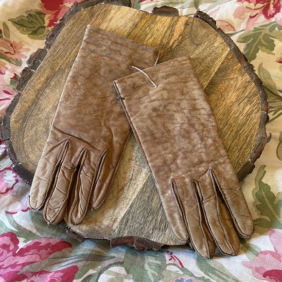 Vtg 70 80s LEATHER Driving Gloves Size Small Medium Classic Brown Pull-On Glove - Picture 9 of 12